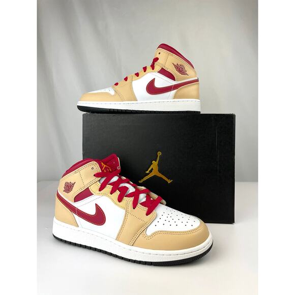 NEW Nike Air Jordan 1 Mid GS Beige White Red 554725 201 - SIZE 5Y = 6.5 WOMENS main image 9